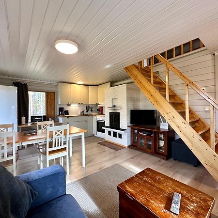 Hillside Cottage Ivalo Exterior foto